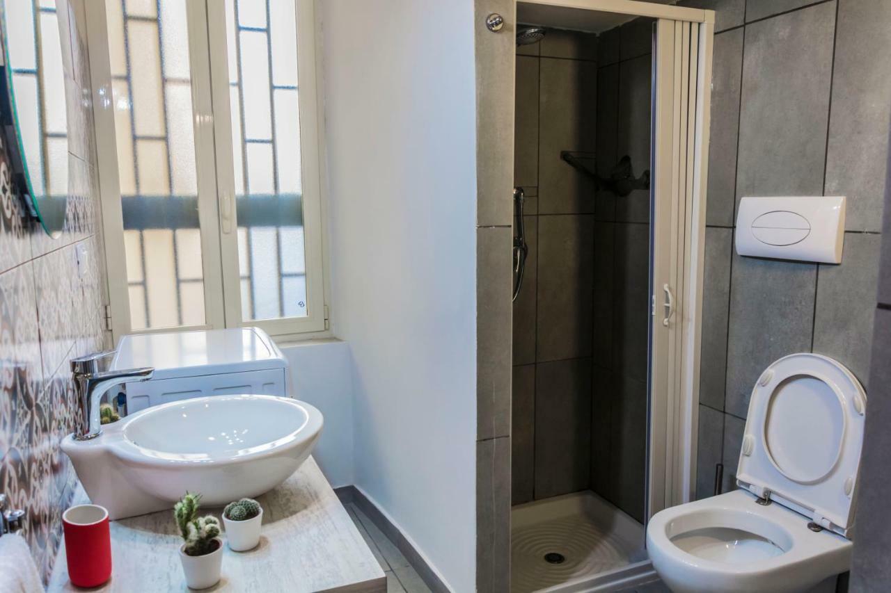 A Casa Nel Borgo Apartment เนเปิลส์ ภายนอก รูปภาพ