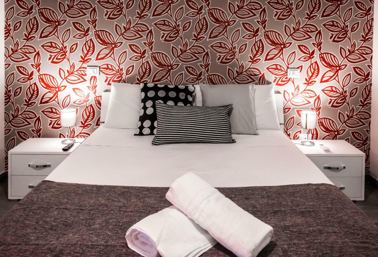 A Casa Nel Borgo Apartment เนเปิลส์ ภายนอก รูปภาพ
