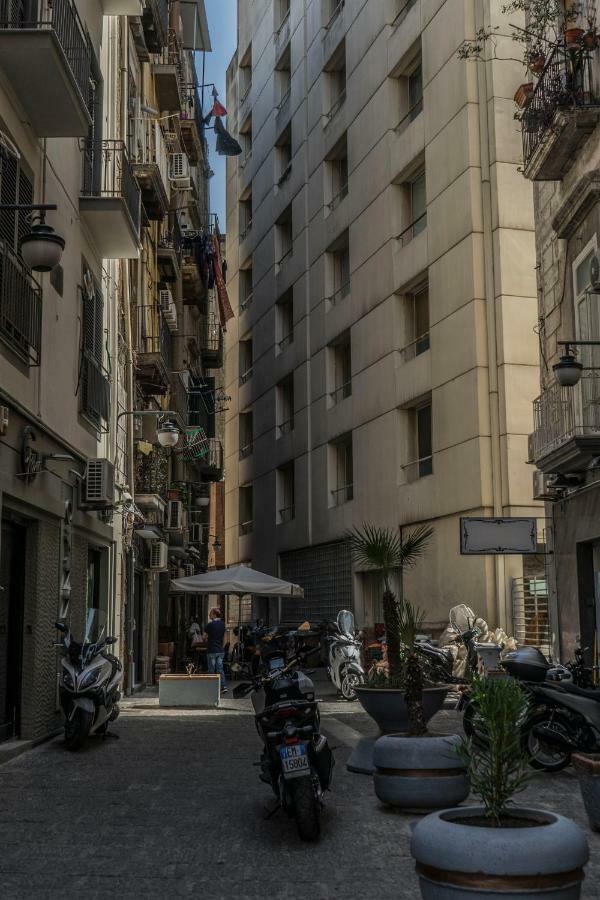 A Casa Nel Borgo Apartment เนเปิลส์ ภายนอก รูปภาพ